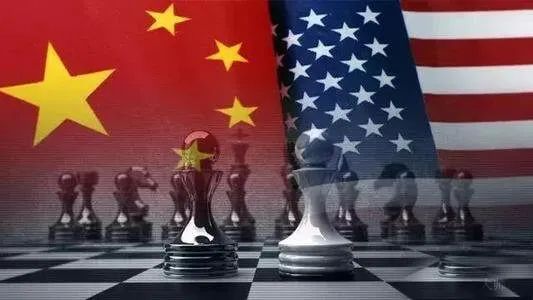 为什么在美国经济严重依赖中国的情况下，历届美国政府却对中国表现出了强烈的敌意？